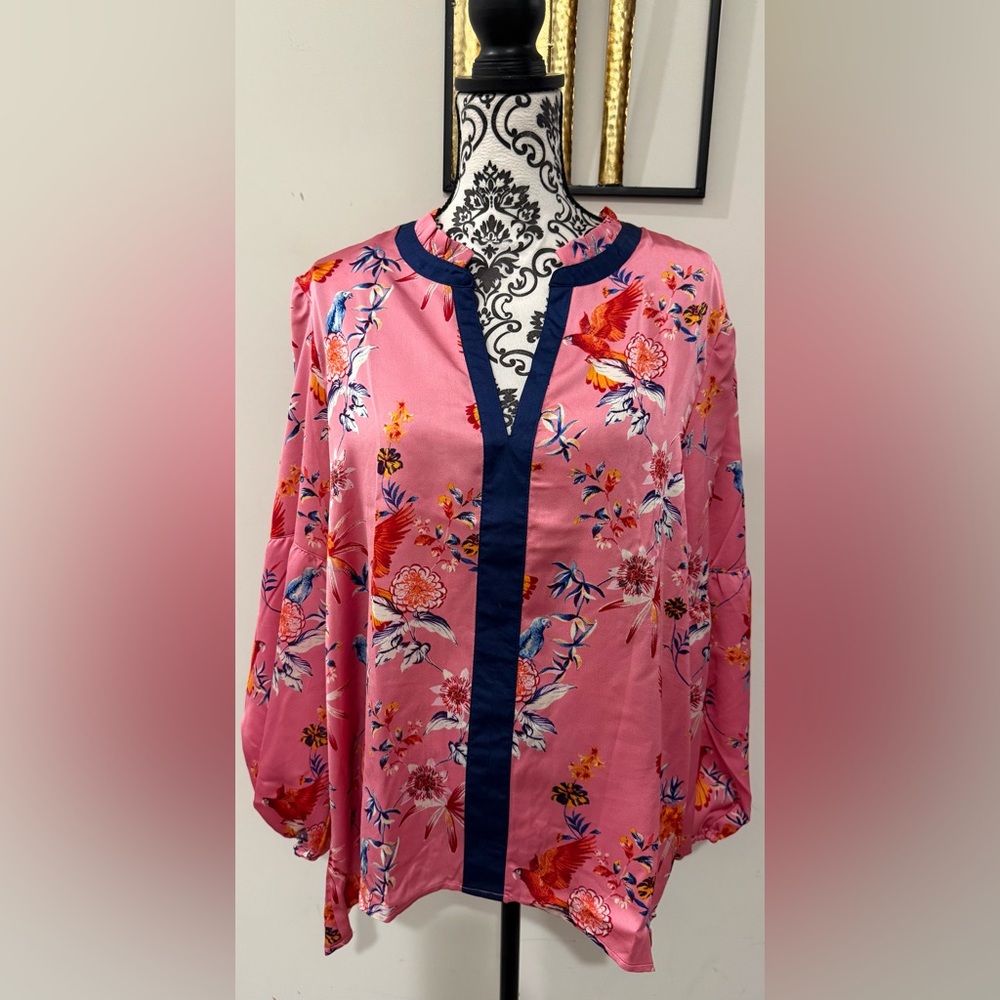 The Pioneer Woman V-Neck High-Low Blouse